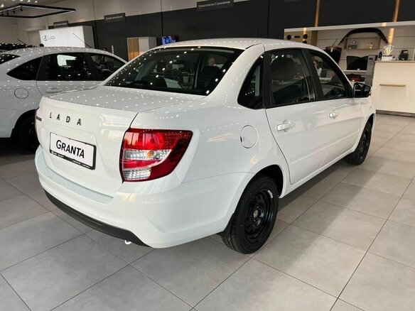 2026 Lada (ВАЗ) Granta I Рестайлинг, белый - вид 11