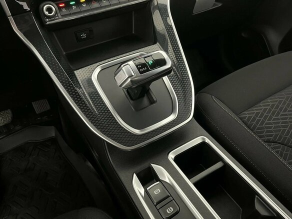 2023 Haval M6 II, белый - вид 15
