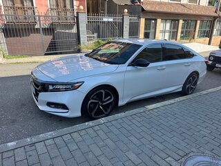 2018 Honda Accord X, белый, 1720000 рублей, вид 2