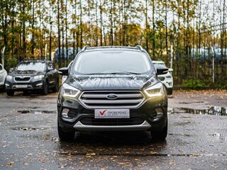 2018 Ford Kuga II Рестайлинг, чёрный, 1644000 рублей, вид 3
