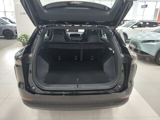 2026 Omoda C7, чёрный, 3099000 рублей, вид 4