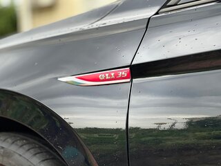 2019 Volkswagen Jetta GLI VII, чёрный, 1500000 рублей, вид 3