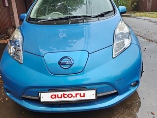 2012 Nissan Leaf (EM61) I (ZE0/AZE0), голубой, 890000 рублей, вид 3