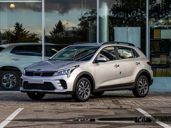 2025 Solaris KRX, серебристый, 3079500 рублей