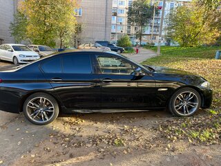 2012 BMW 5 серии 530d xDrive VI (F10/F11/F07), чёрный, 1850000 рублей, вид 4