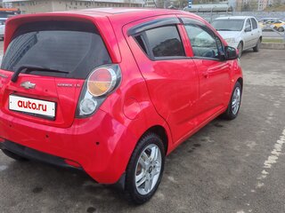 2011 Chevrolet Spark III, красный, 600000 рублей, вид 3
