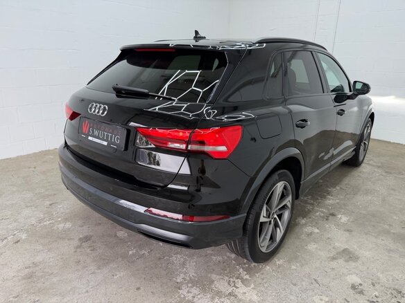 2023 Audi Q3 35 TDI II (F3), чёрный - вид 5