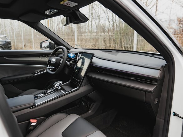 2026 Geely Cityray, белый - вид 23