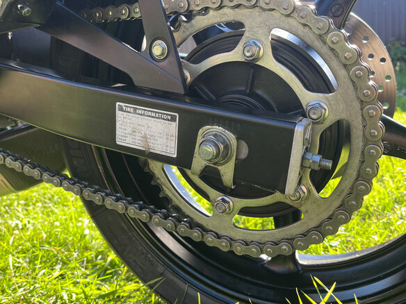 2011 Yamaha XJ6 (FZ6R), белый, 585000 рублей - вид 12