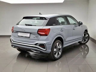2025 Audi Q2 35 TFSI I Рестайлинг, серый, 3700000 рублей, вид 4
