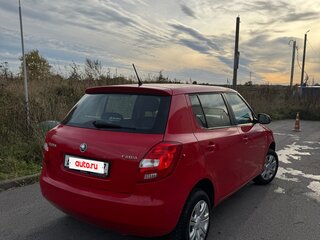 2013 Skoda Fabia II Рестайлинг, красный, 770000 рублей, вид 4