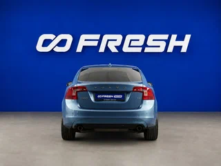 2014 Volvo S60 II Рестайлинг, синий, 1379050 рублей, вид 4