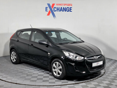 2012 Hyundai Solaris I, чёрный, 603000 рублей, вид 2
