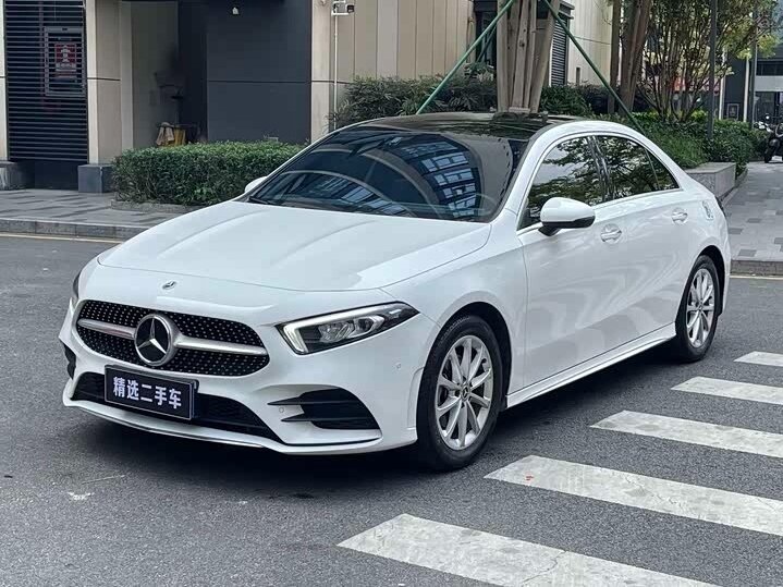 Открыть фотографии: Mercedes-Benz A-Класс IV (W177)