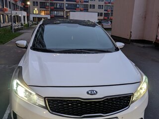 2017 Kia Cerato III Рестайлинг (Classic), белый, 1450000 рублей, вид 5