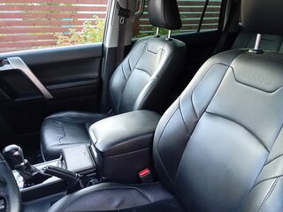 2019 Toyota Land Cruiser Prado 150 Series Рестайлинг 2, чёрный, 4700000 рублей, вид 5
