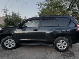 2015 Toyota Land Cruiser Prado 4-speed 150 Series Рестайлинг 1, серый, 3300000 рублей, вид 5
