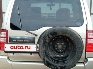 2005 Mitsubishi Pajero Mini II, серый, 400000 рублей, вид 3