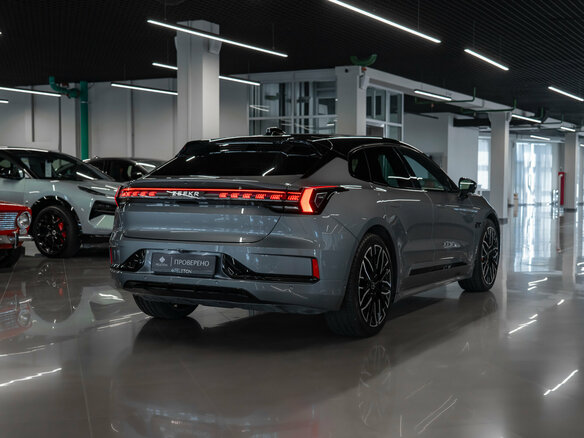 2023 Zeekr 001 100 kWh I, серый, 4980000 рублей - вид 4
