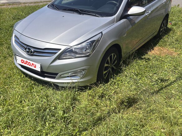 2015 Hyundai Solaris I Рестайлинг, серебристый, 1200000 рублей