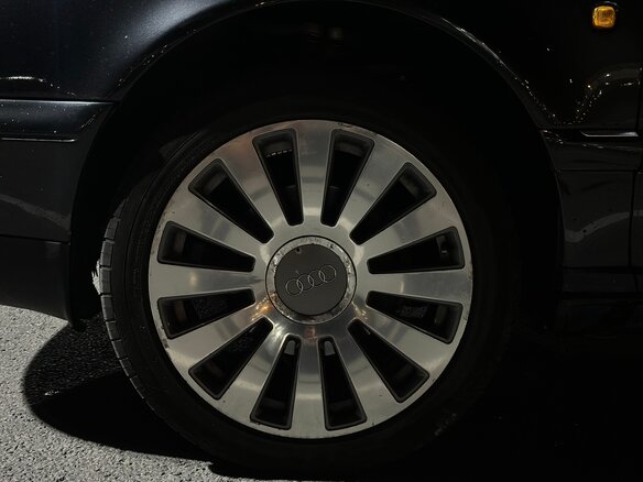 1997 Audi A8 I (D2), чёрный - вид 16