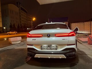 2022 BMW X6 40i III (G06), белый, 10499999 рублей, вид 5