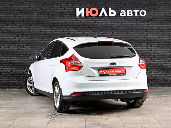2012 Ford Focus III, белый, 850000 рублей - вид 7