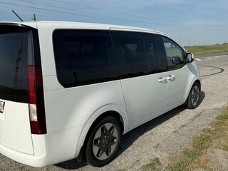 2021 Hyundai Staria I, белый, 4200000 рублей, вид 2