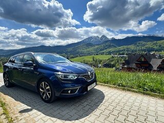 2017 Renault Megane IV, синий, 1295000 рублей, вид 3