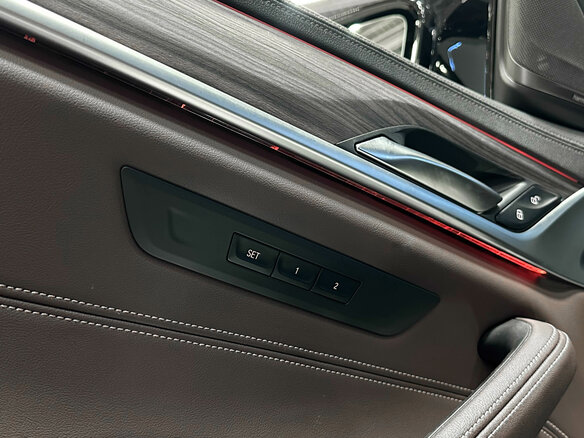 2020 BMW 5 серии 530e VII (G30/G31/G38) Рестайлинг, серый, 4690000 рублей - вид 26