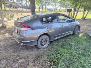 2012 Honda Insight II Рестайлинг, серый, 850000 рублей, вид 3