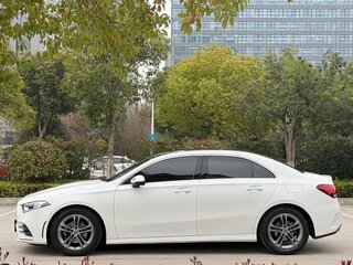 2022 Mercedes-Benz A-Класс 180 Long IV (W177), белый, 1715000 рублей, вид 4