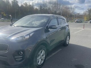 2017 Kia Sportage IV, серый, 1550000 рублей, вид 3