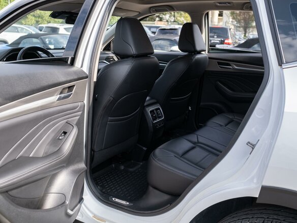 2022 Haval F7x I, белый, 2099000 рублей - вид 10