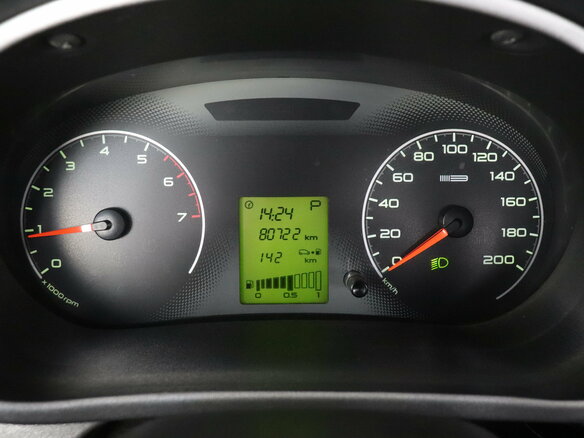 2013 Lada (ВАЗ) Granta I, красный, 404000 рублей - вид 10