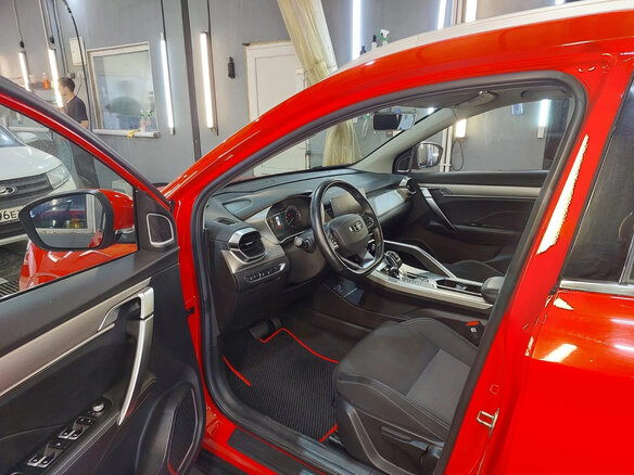 2022 Geely Coolray I, красный, 1350000 рублей - вид 16