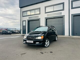 2000 Toyota Ipsum I (M10), чёрный, 699999 рублей, вид 1