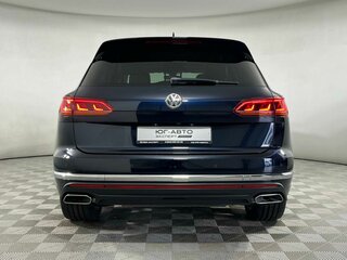 2019 Volkswagen Touareg III, чёрный, 6089000 рублей, вид 5
