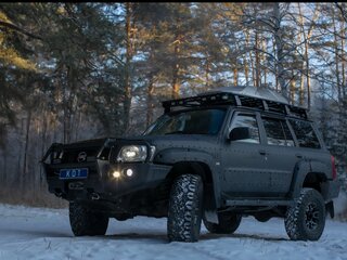 2004 Nissan Patrol V (Y61), чёрный, 4999000 рублей, вид 1