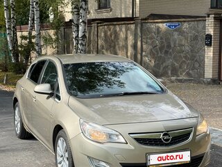 2012 Opel Astra J Рестайлинг, бежевый, 750000 рублей, вид 2
