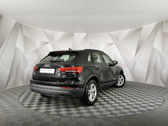 2021 Audi Q3 40 TFSI II (F3), чёрный, 2700000 рублей - вид 1