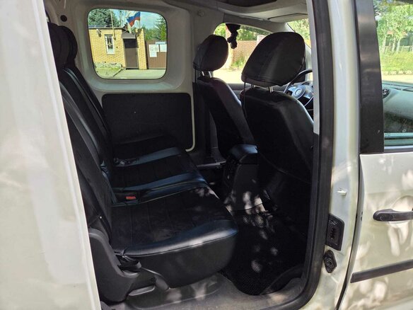 2012 Volkswagen Caddy III Рестайлинг, белый, 1300000 рублей - вид 8
