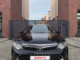 2015 Toyota Camry VII (XV50) Рестайлинг, чёрный, 1650000 рублей, вид 3