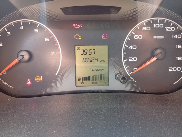 2014 Lada (ВАЗ) Granta I, чёрный, 450000 рублей - вид 9