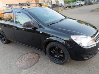 2011 Opel Astra H Рестайлинг, чёрный, 410000 рублей, вид 1