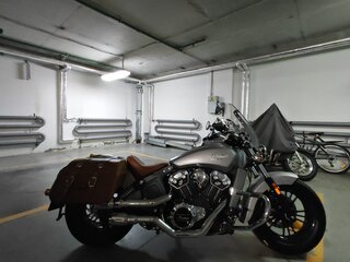 2015 Indian Scout, серый, 2000000 рублей, вид 3