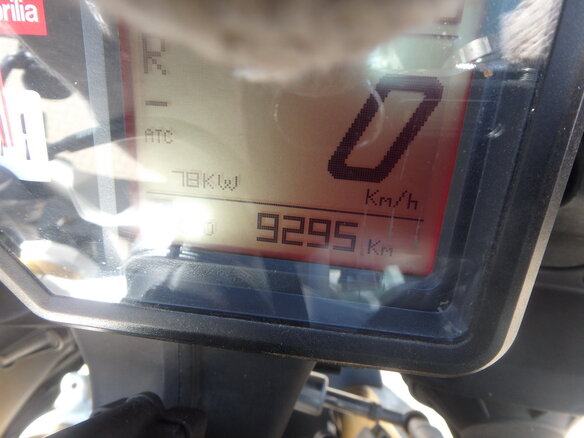 2015 Aprilia Tuono V4, белый, 1000000 рублей - вид 15