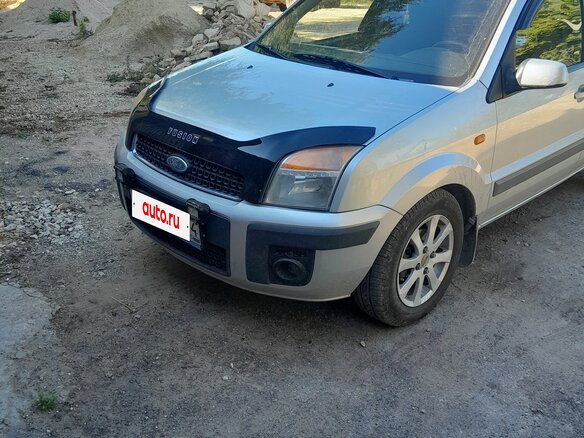 2008 Ford Fusion I Рестайлинг, серебристый, 340000 рублей - вид 1
