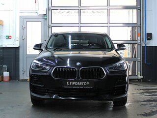2021 BMW X2 sDrive18i I (F39), чёрный, 1830000 рублей, вид 2