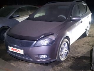 2011 Kia Ceed I Рестайлинг, бежевый, 680000 рублей, вид 1